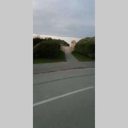 8 Berth Caravan On The Fab Presthaven Beach Resort 프레스타틴 외부 사진